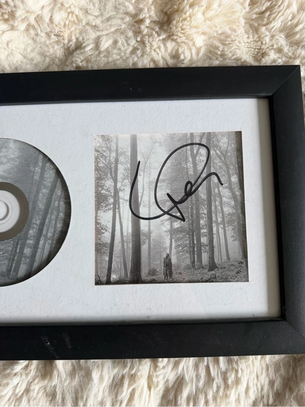 Taylor Swift signed taylor
